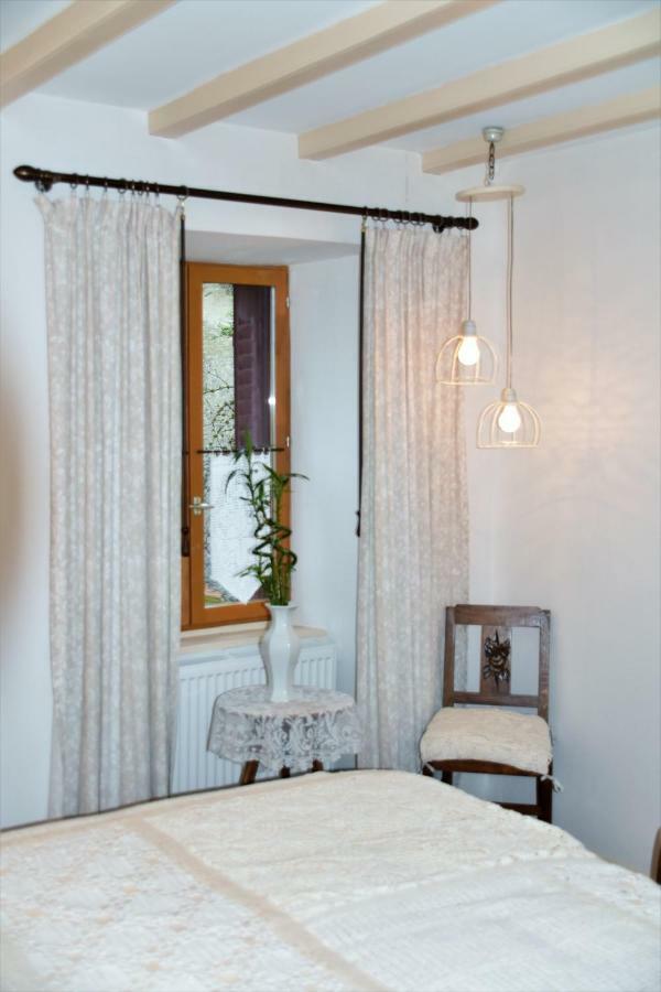 Bed and Breakfast L'Embellie Bertignat Exteriér fotografie